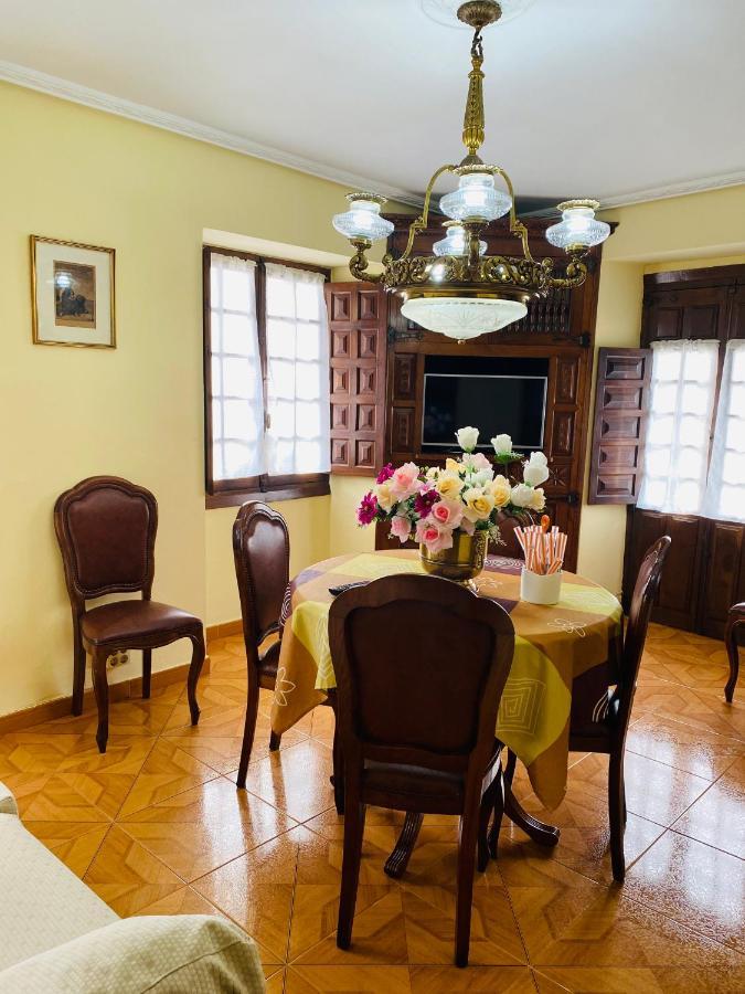 La Torrevia2 Apartment Santillana del Mar Bagian luar foto